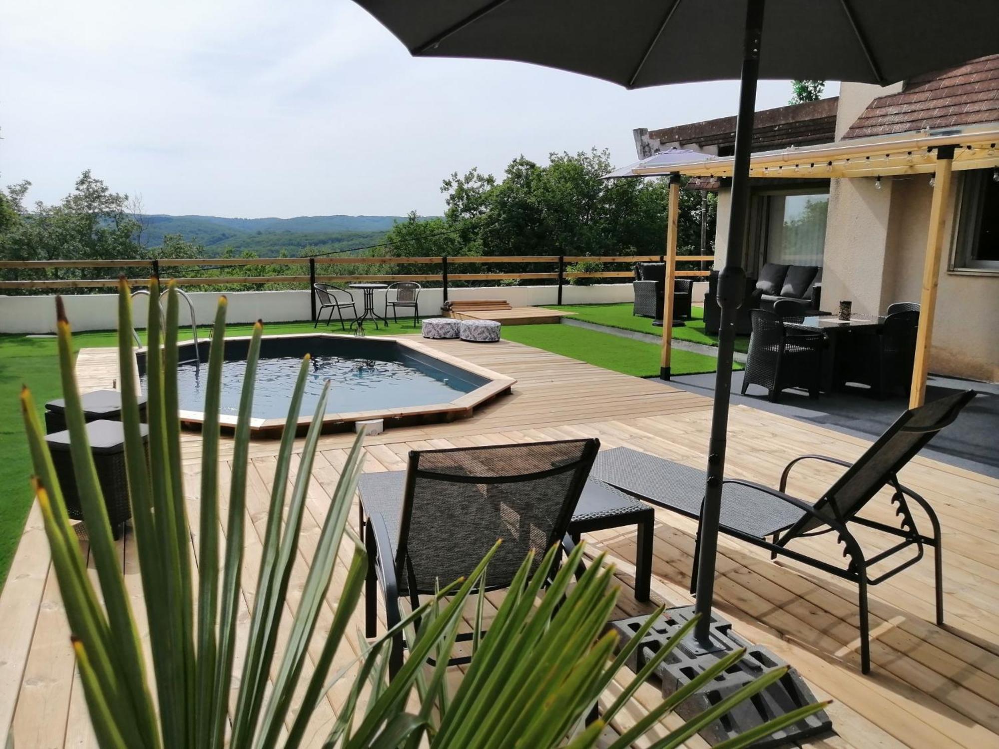 Lapausedegout chambres table d'hôtes piscine et terrasse Lachapelle-Auzac Exterior foto